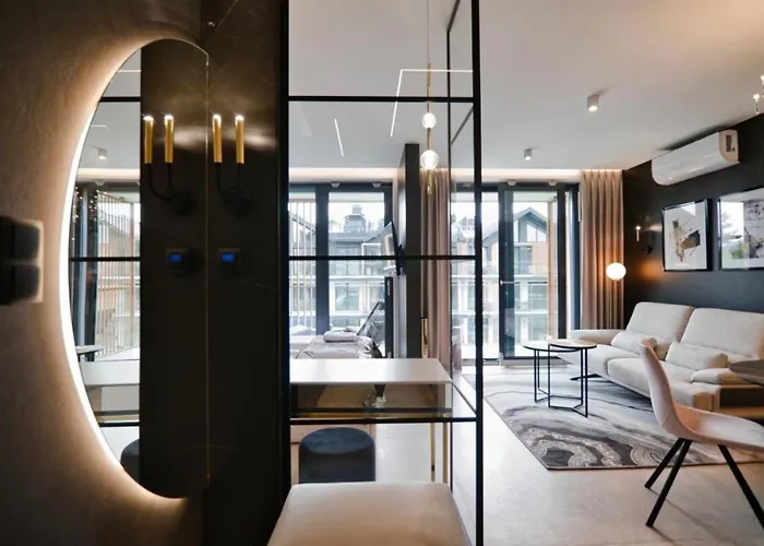 34 Nad Jeziorem W Gorach Komplex Laguna Beskidow דירה